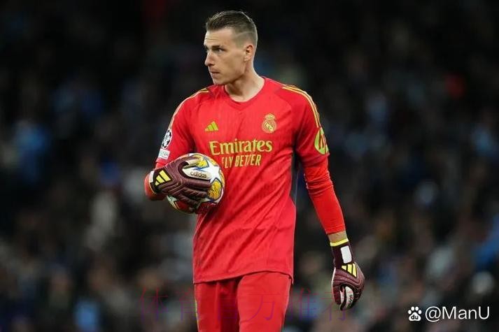 罗马诺:皇马高层及教练组相信卢宁 球队将与他续约 罗马诺:皇马高层及教练组相信卢宁 球队将与他续约